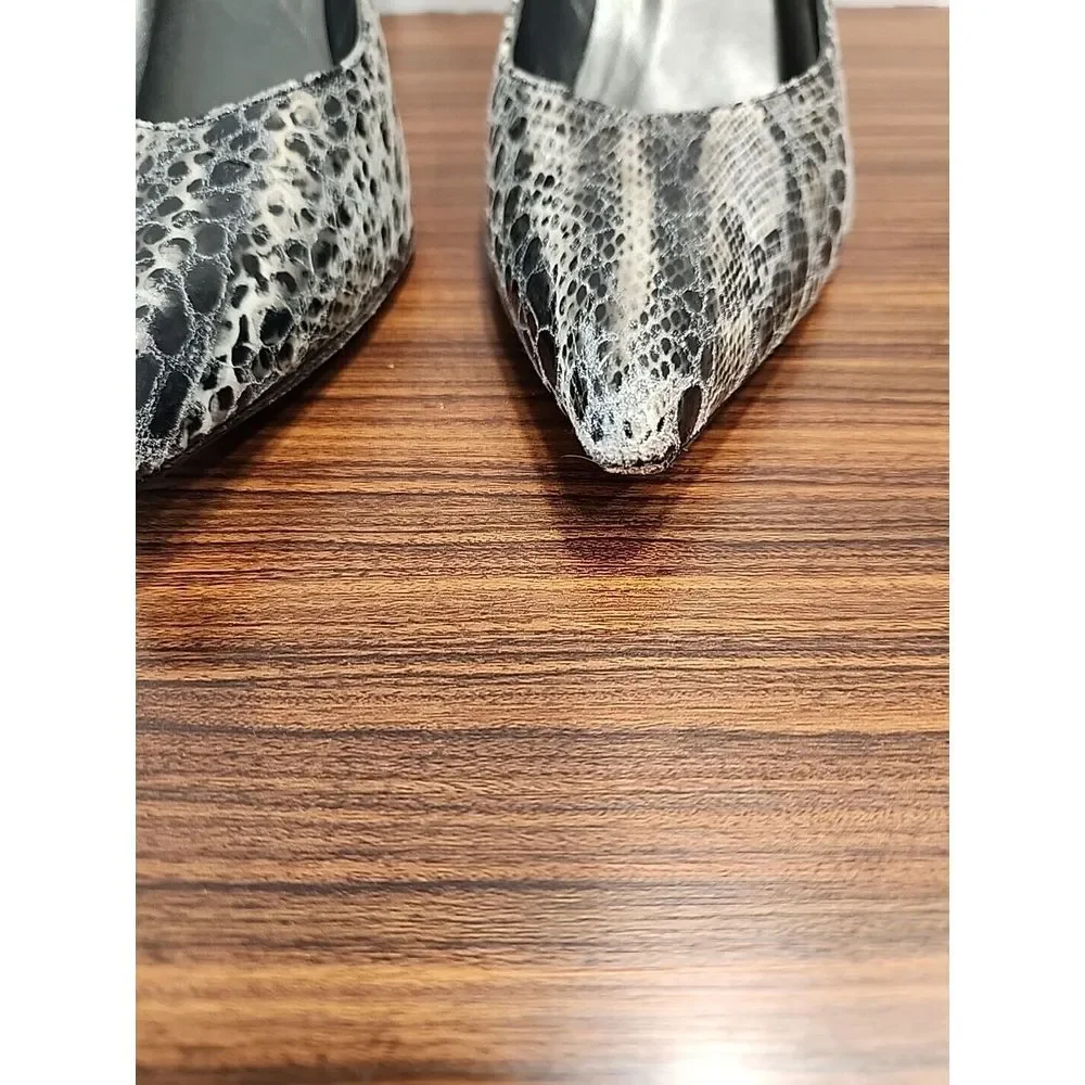 Stuart Weitzman elevate your